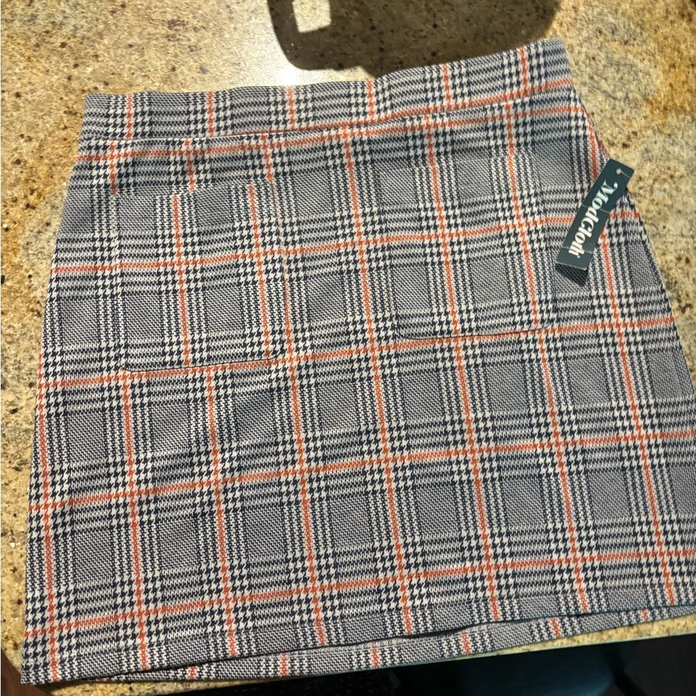 Modcloth Women's Plaid Mini Skirt NWT - Picture 4 of 9